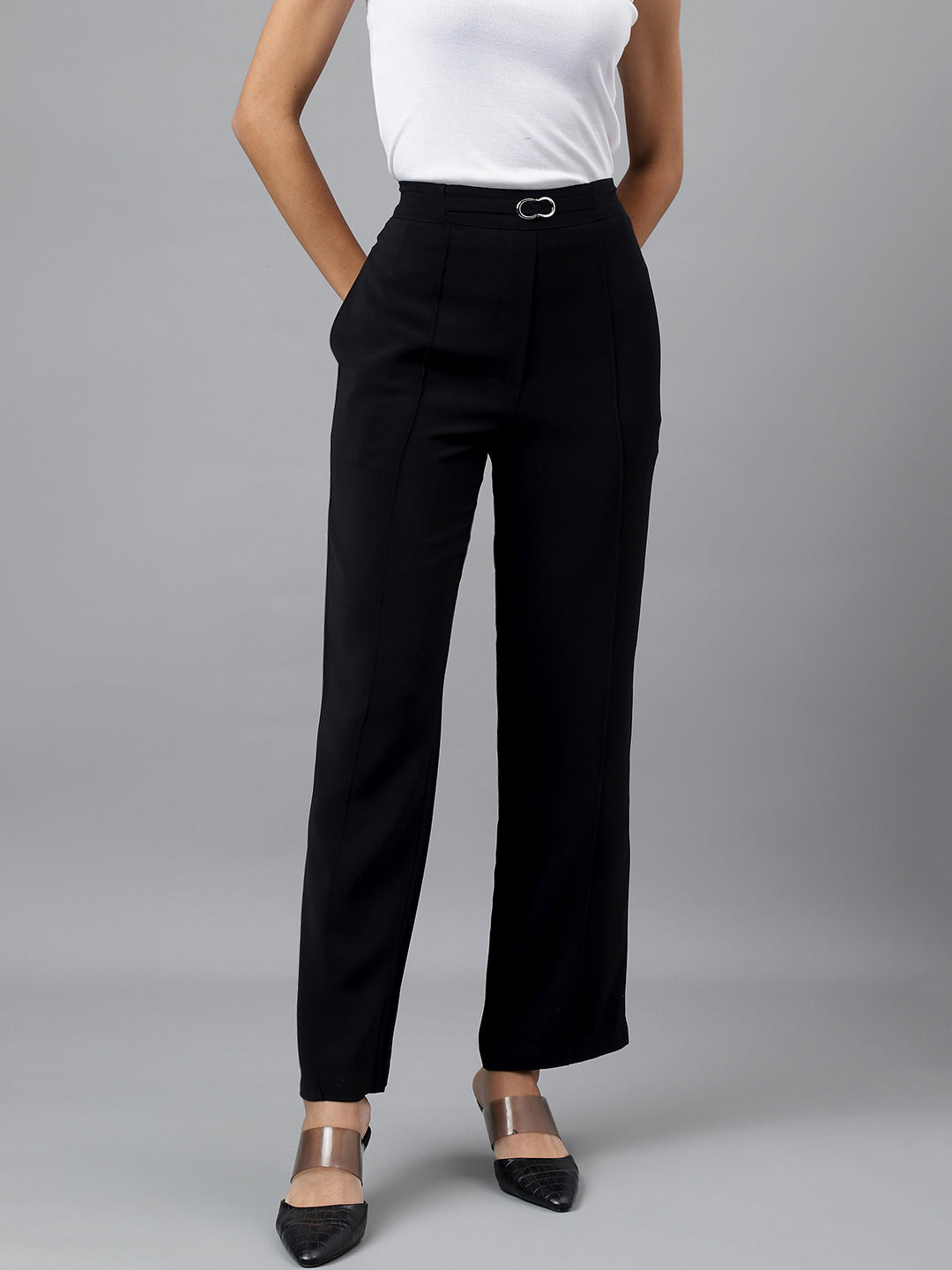 Women Black Solid Straight Pant