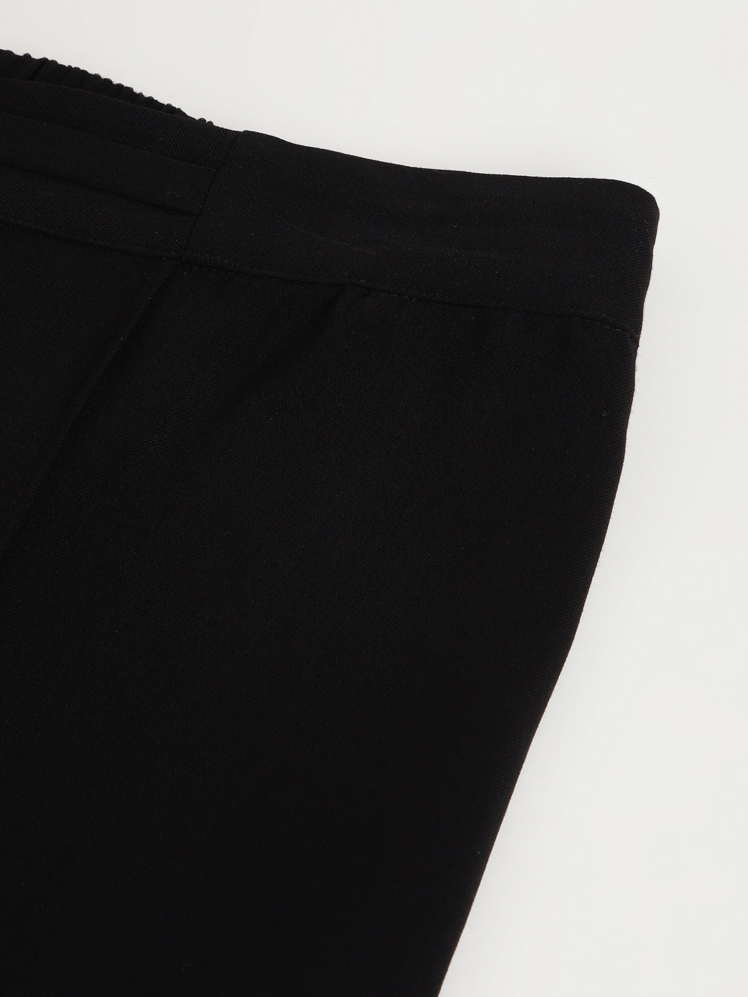 Women Black Solid Straight Pant