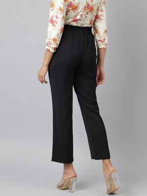 Black Straight Fit Trousers For Casual Wear