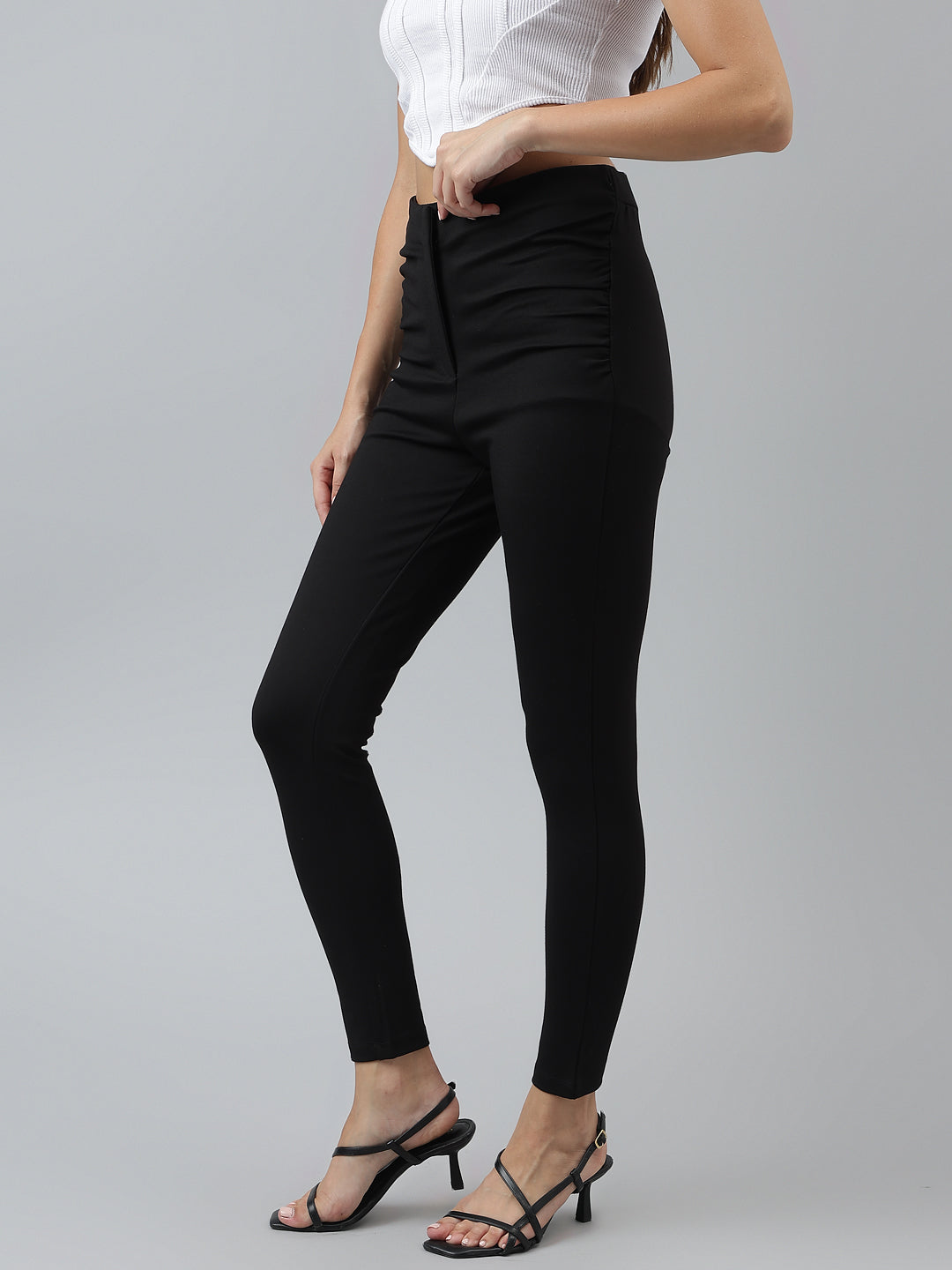 Latin Quarters Women'S Black Solid Skinny Fit High Rise Casual Jegging