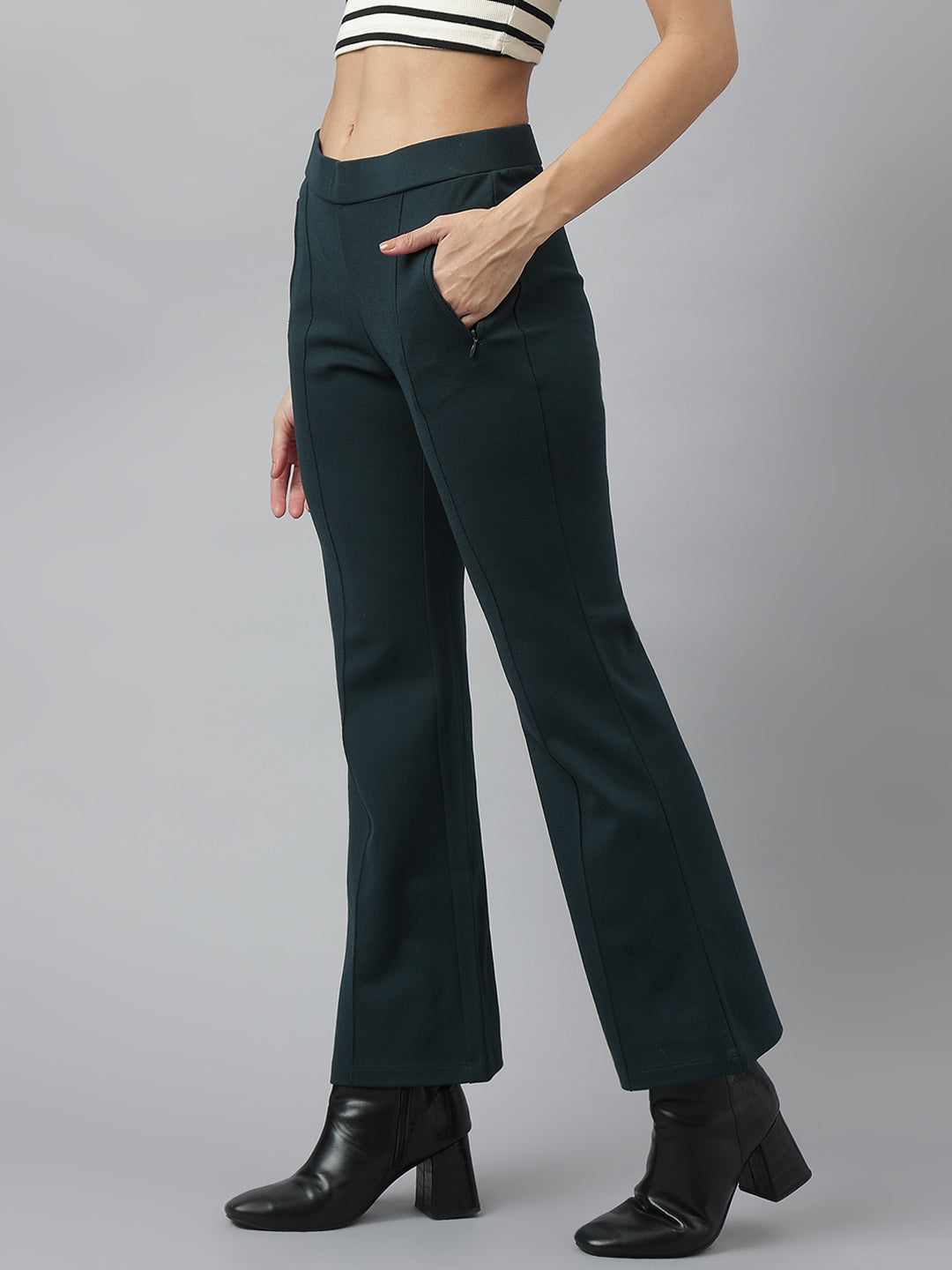 Latin Quarters Women's Green Solid Casual High Rise Full Length Flared Trouser