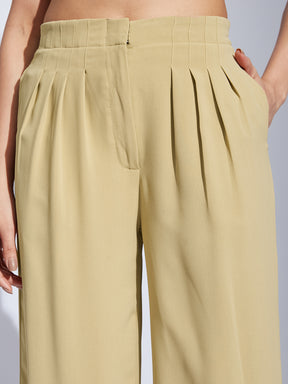 Latin Quarters Women Beige High Rise Solid Trouser Pant for Casual