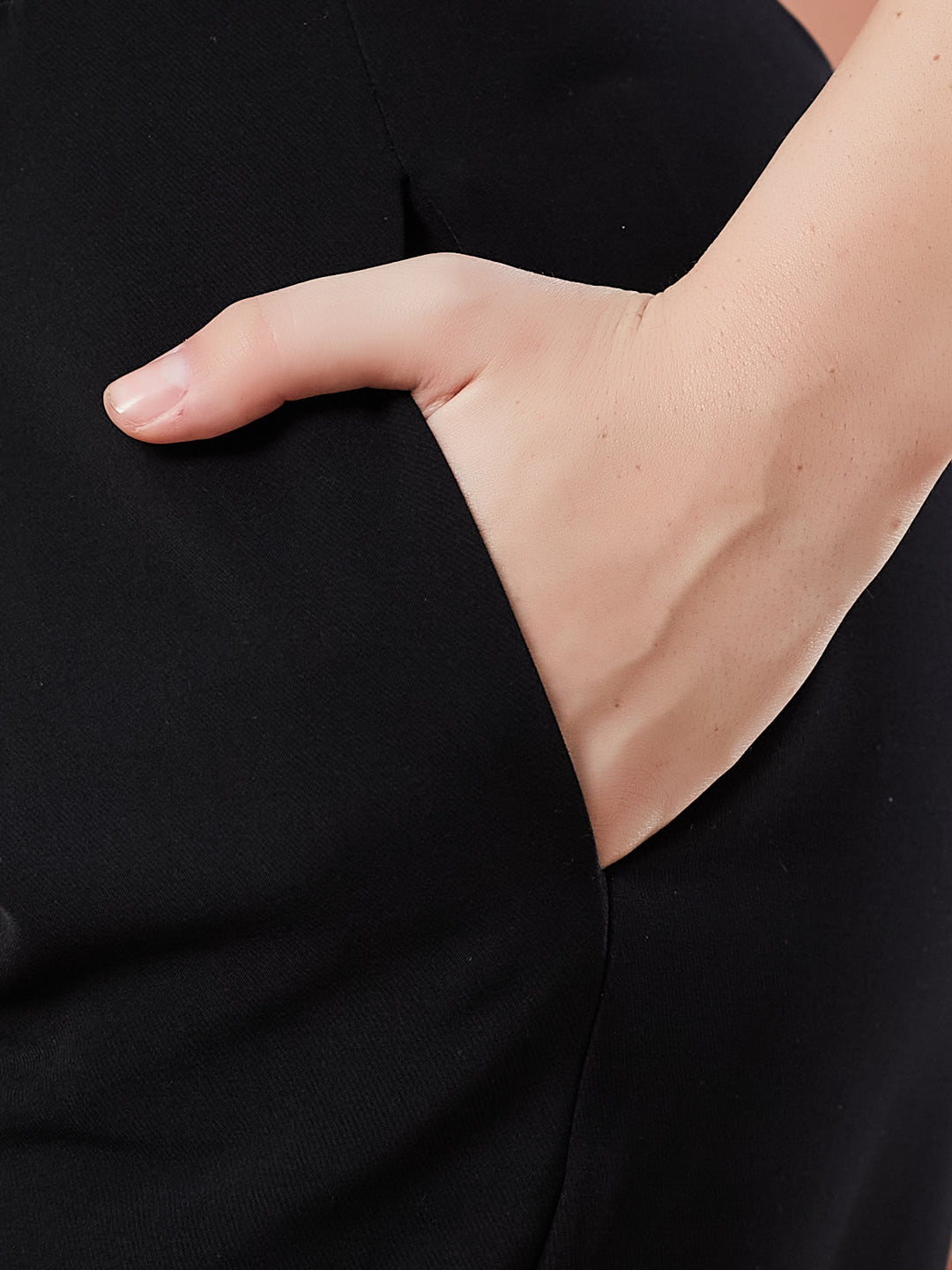 Latin Quarters Women's Black Solid High Rise Formal Straight fit Pant