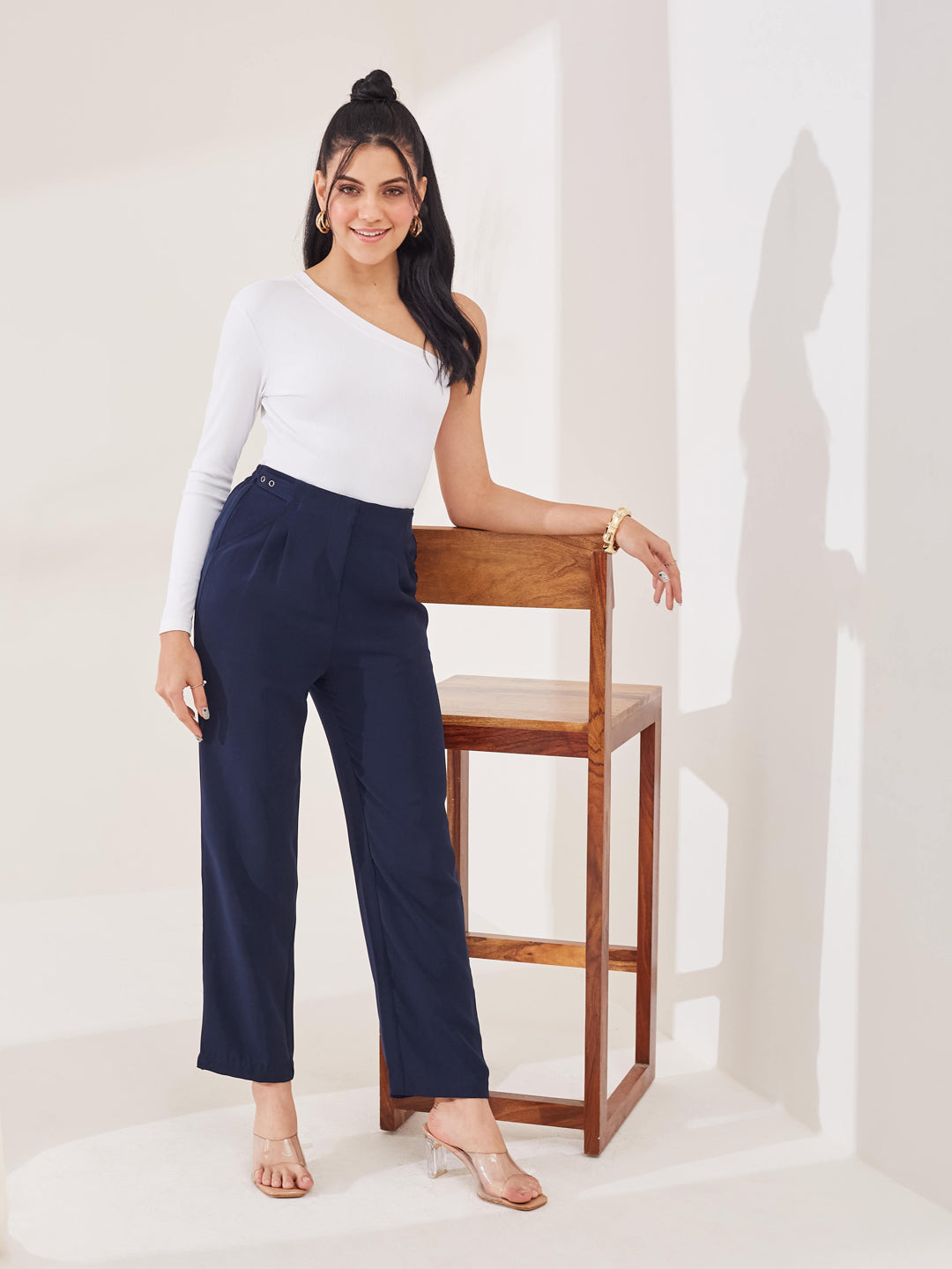 Latin Quarters Women's Blue Solid Casual High Rise Straight Fit Pant