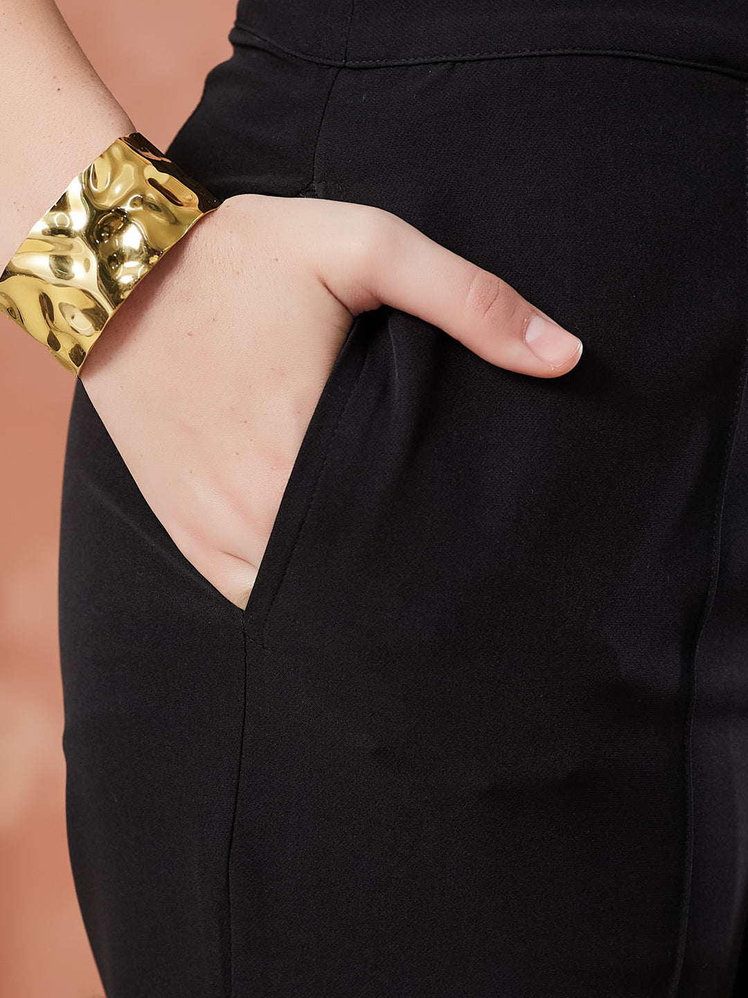 Latin Quarters Women's Black Solid High Rise Formal Trouser