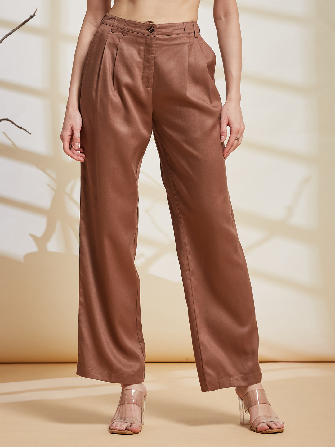 Latin Quarters Women's Brown Solid Casual Wide Leg High Rise Pant
