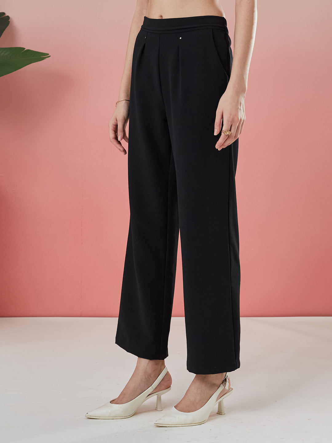 Latin Quarters Women's Black Solid Casual Straight Fit High Rise Pant