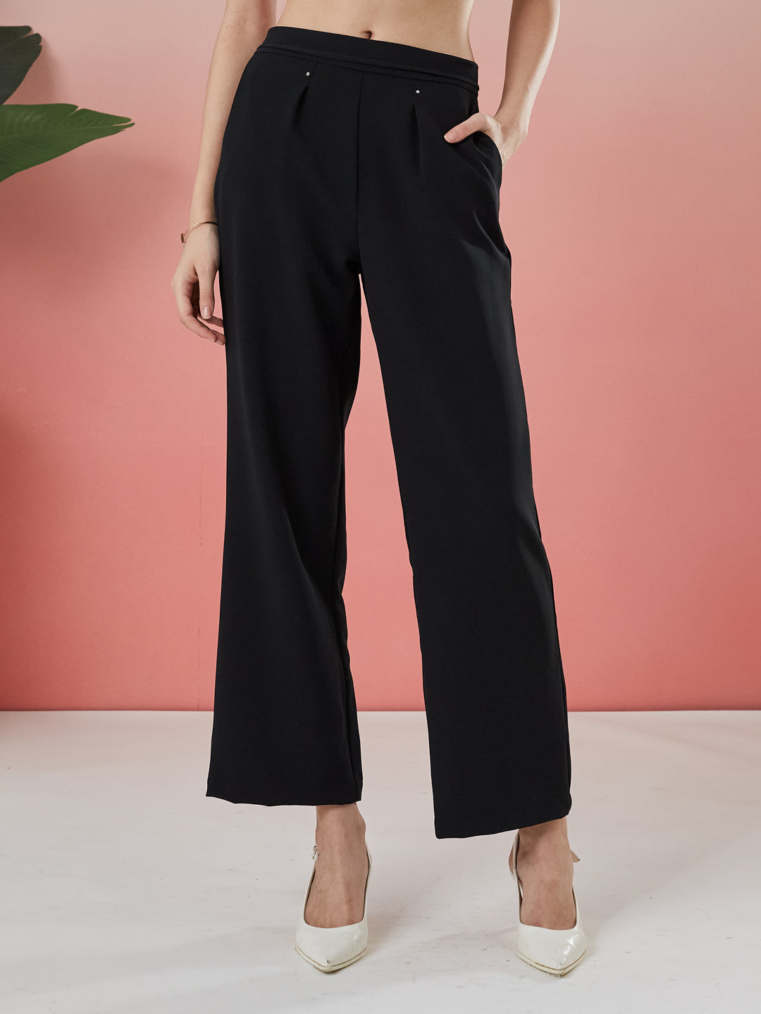 Latin Quarters Women's Black Solid Casual Straight Fit High Rise Pant