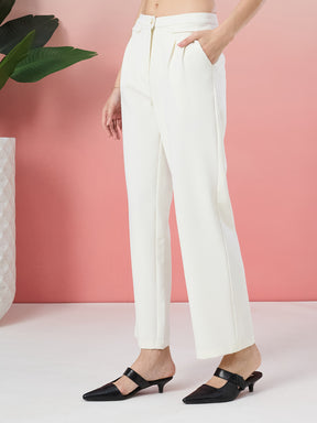 Latin Quarters Women's White Solid Casual Straight Fit High Rise Pant