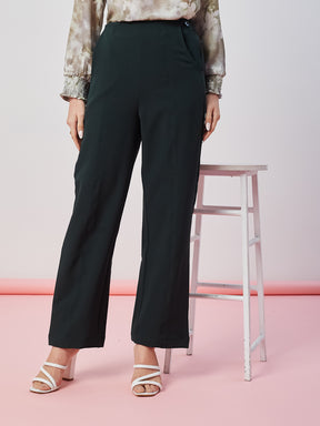 Latin Quarters Women's Green Solid Casual Straight Fit High Waist Pant