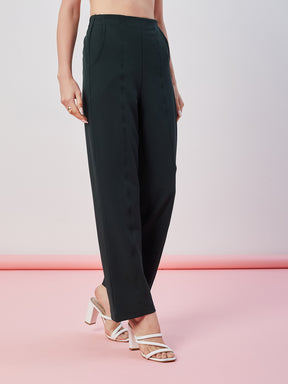 Latin Quarters Women's Green Solid Casual Straight Fit High Waist Pant