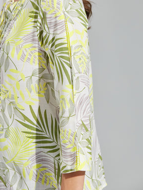 Latin Quarters Women Green Round Neck 3/4th Sleeves Tropical Print Tunic