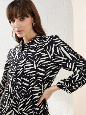 Latin Quarters Women's Black 3/4Th Sleeves Collared Printed Casual Hip Length Tunic