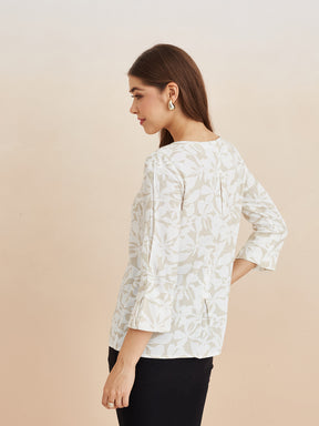 Latin Quarters Women'S Beige Tie-Up Neck 3/4Th Sleeves Printed Casual Tunic