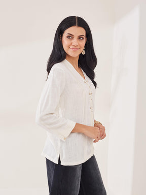 Latin Quarters Women's White Solid 3/4th Sleeve V-Neck Casual Tunic