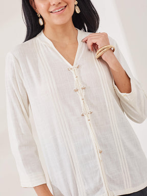 Latin Quarters Women's White Solid 3/4th Sleeve V-Neck Casual Tunic