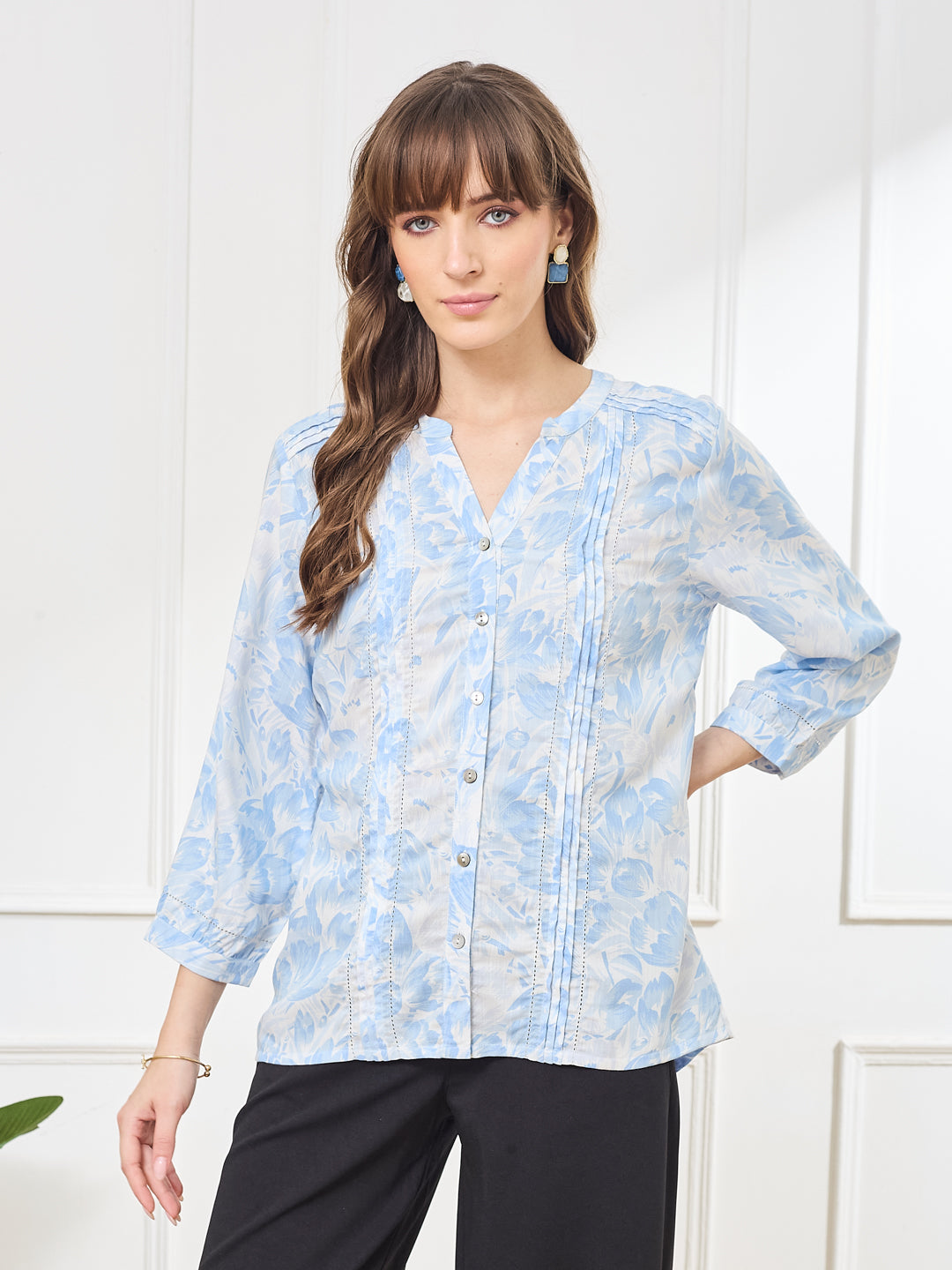 Latin Quarters Women's Blue 3/4th Sleeves V-Neck Casual Printed Tunic