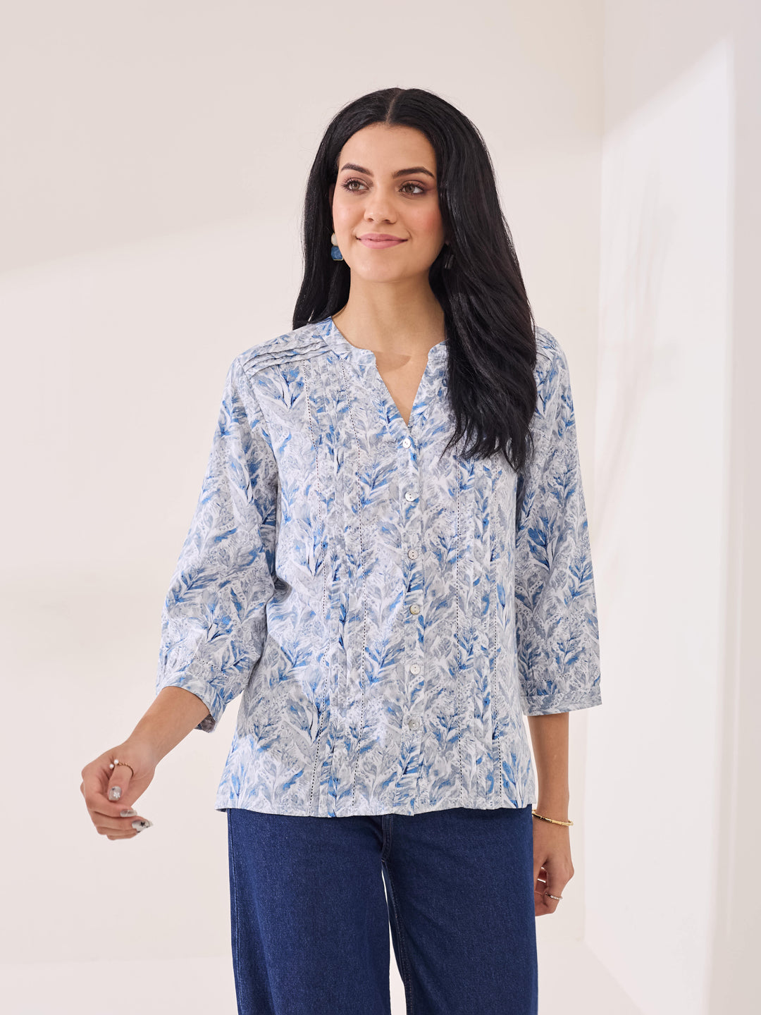 Latin Quarters Women's Blue Printed 3/4th Sleeve V-Neck Casual Tunic