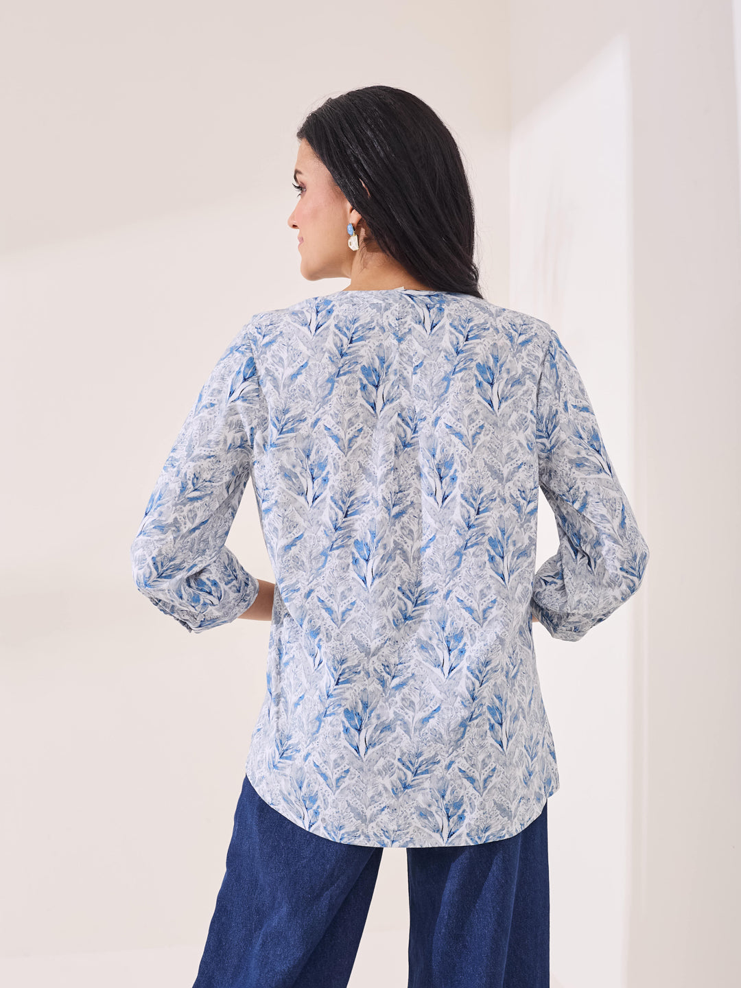 Latin Quarters Women's Blue Printed 3/4th Sleeve V-Neck Casual Tunic