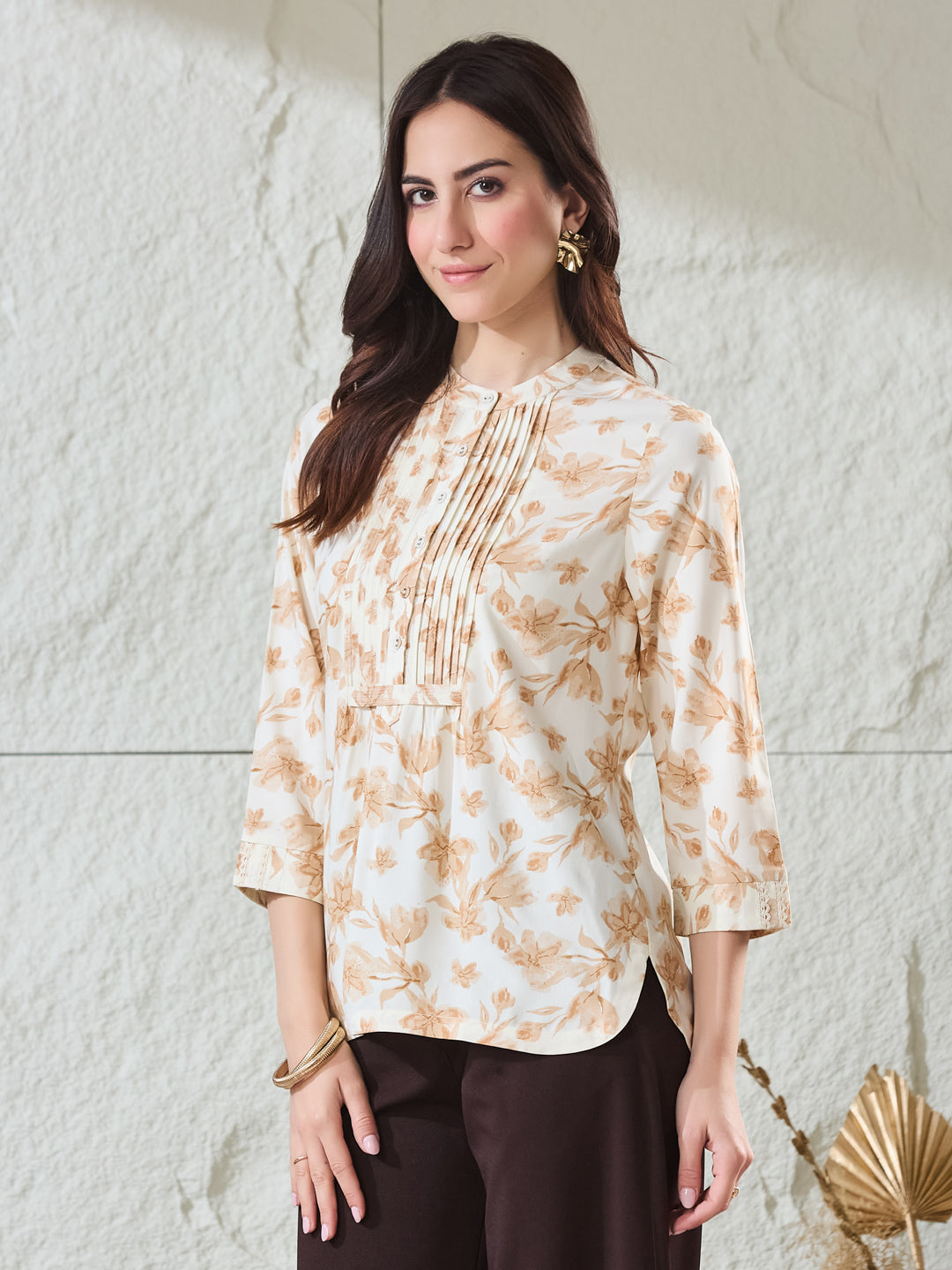 Latin Quarters Women's Beige Printed 3/4Th Sleeves Mandarin Collar Casual Tunic