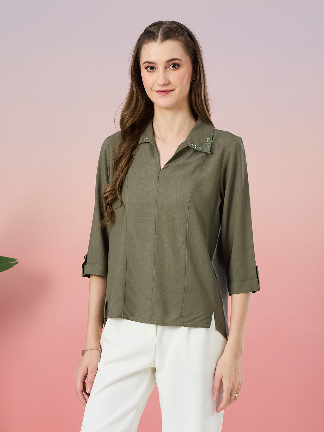 Latin Quarters Women's Green Solid 3/4th Sleeve Collar Neck Casual Tunic