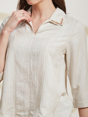 Latin Quarters Women's Off White Striped Collared 3/4Th Sleeve Casual Tunic