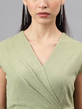 Green Cap Sleeve V-Neck Solid Knit Top