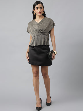 Black Short Sleeves V-Neck Stripped Top For Casual Wear