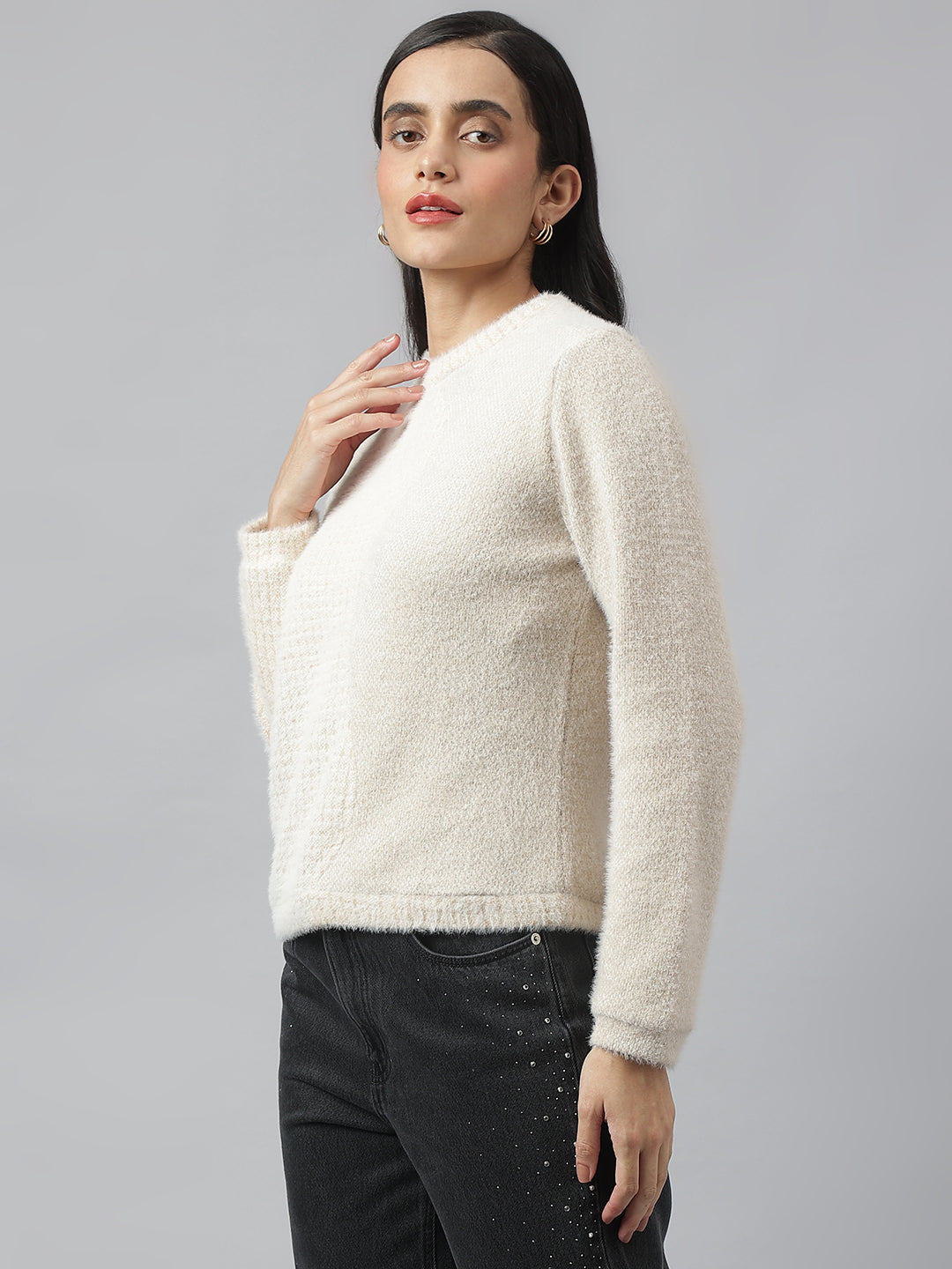 Beige Full Sleeve Round Neck Solid Sweater For Casual Wear