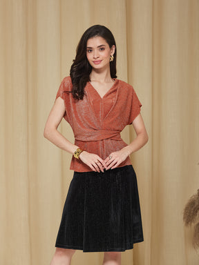 Latin Quarters Women'S Peach V-Neck Cap Sleeves Solid Party Top