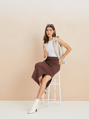 Latin Quarters Women'S Beige Collar Neck Sleeveless Self Design Casual Cardigan