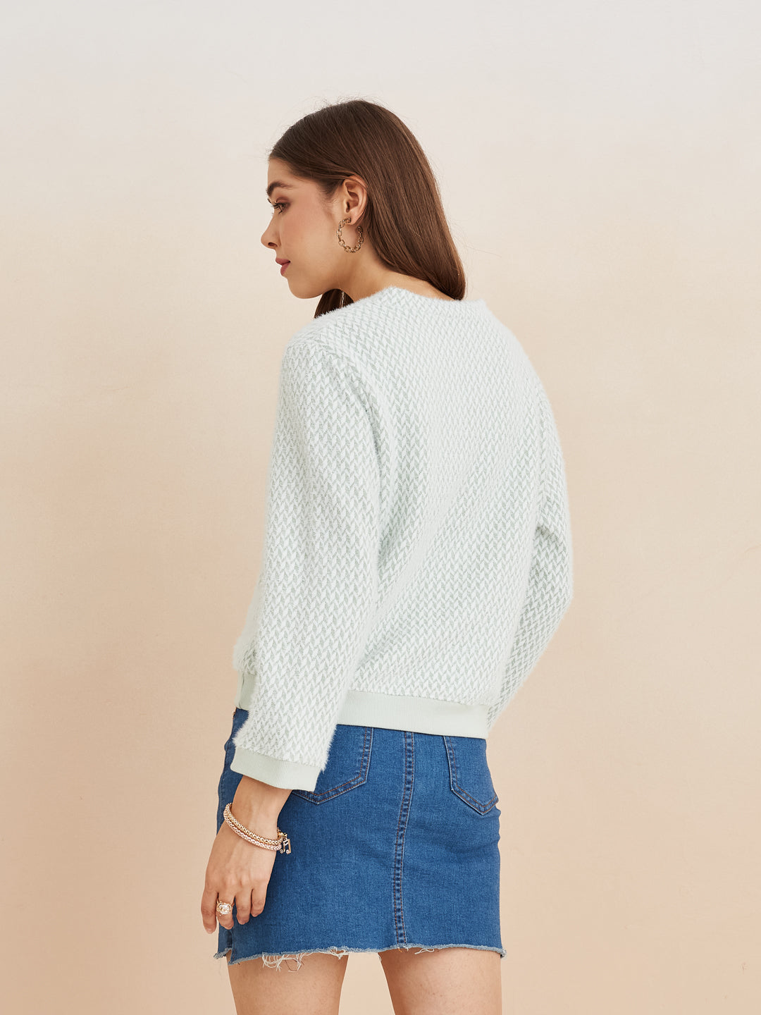 Latin Quarters Women'S Green Round Neck Full Sleeves Self Design Casual Sweatshirt Shrug Set