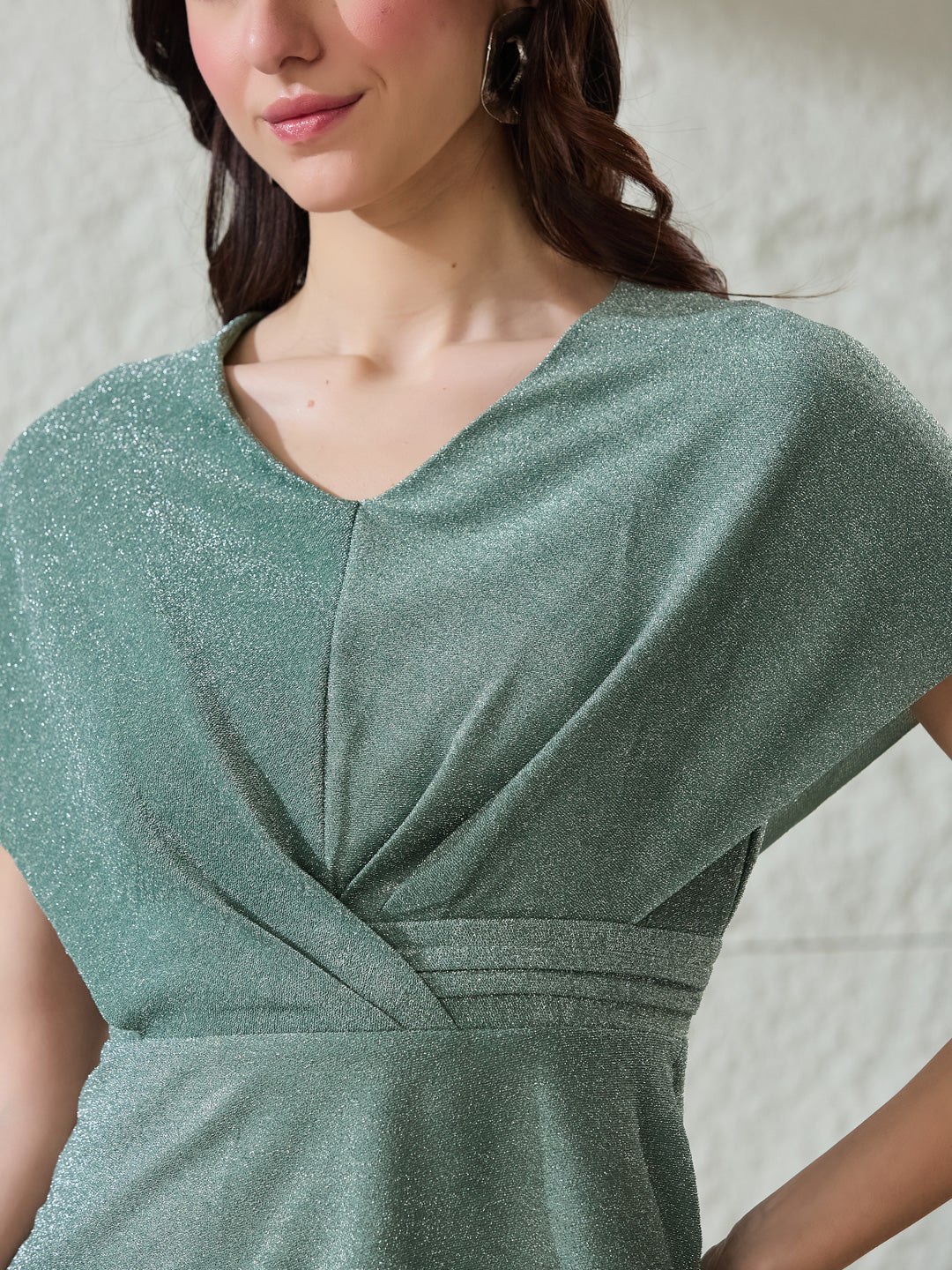 Latin Quarters Women's Green Shimmer Cap Sleeves V-Neck Party Peplum Top
