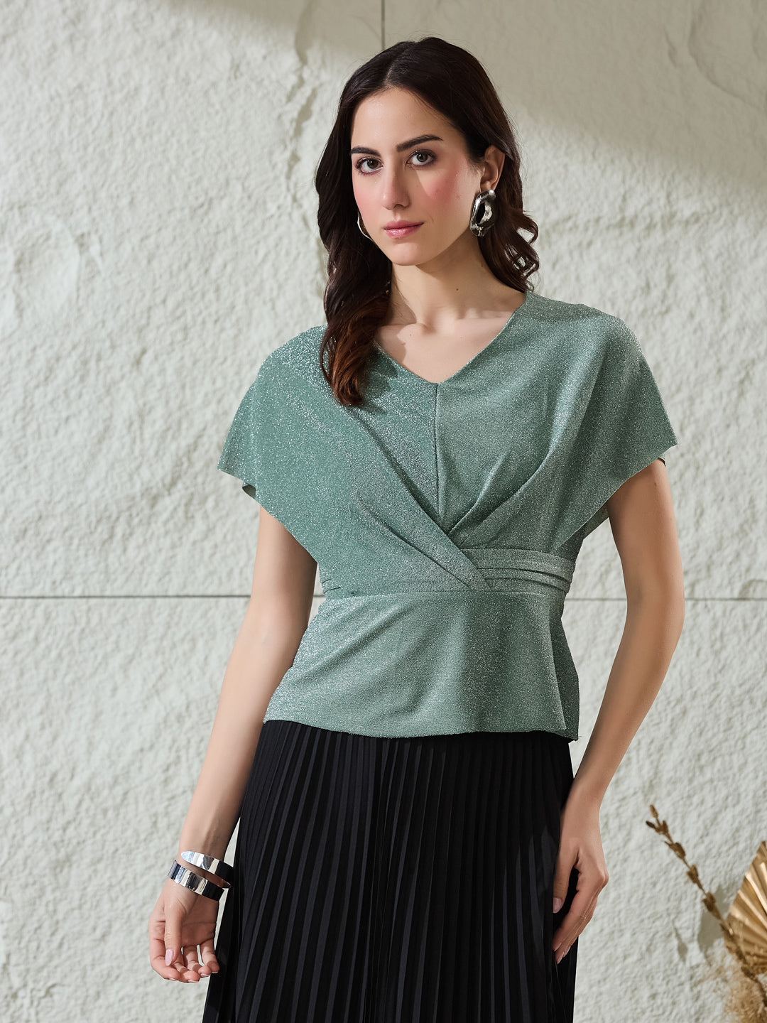 Latin Quarters Women's Green Shimmer Cap Sleeves V-Neck Party Peplum Top