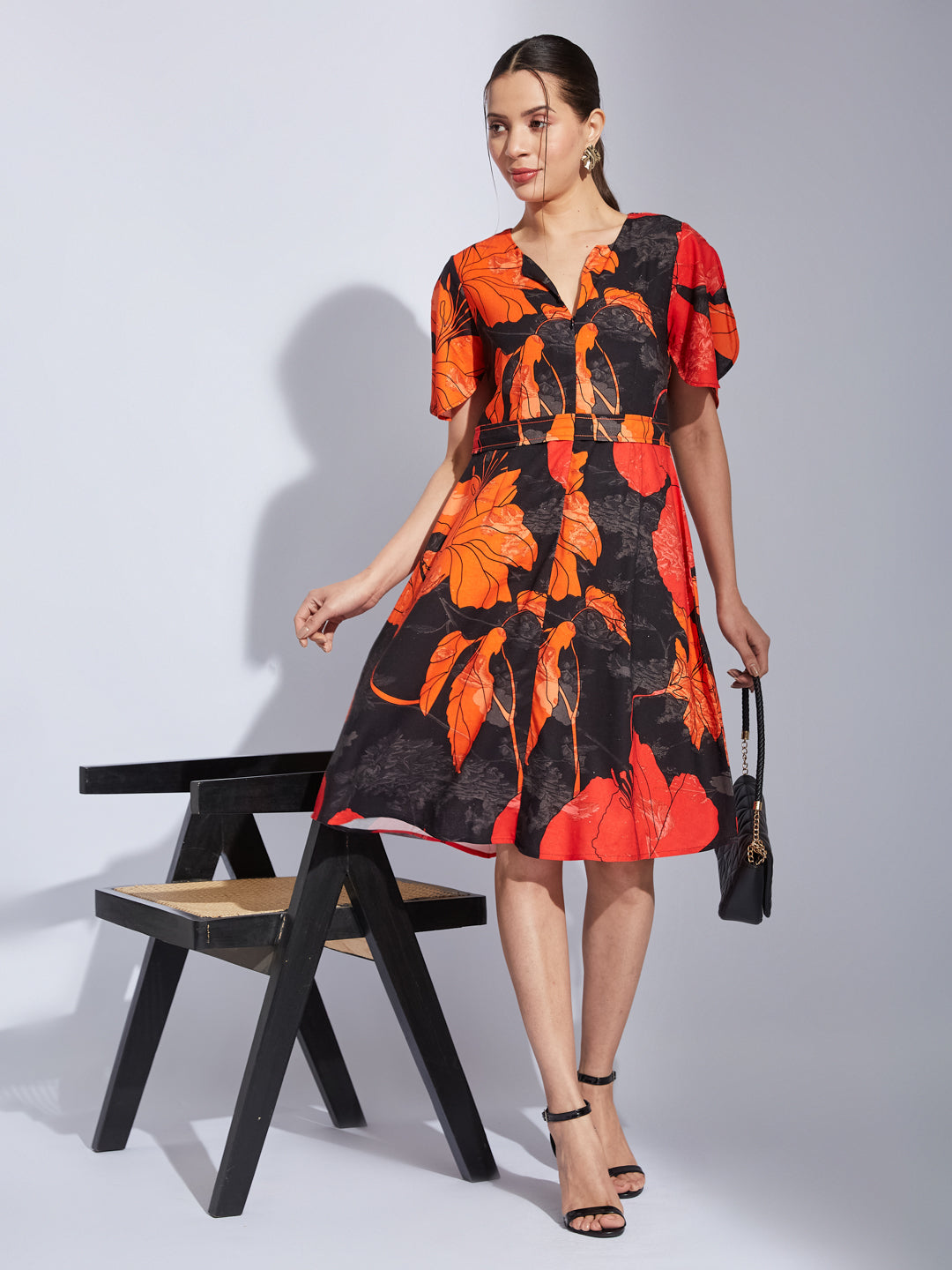 Latin Quarters Women Black V-Neck Short Sleeve Printed A-Line Dress For Casual Wear