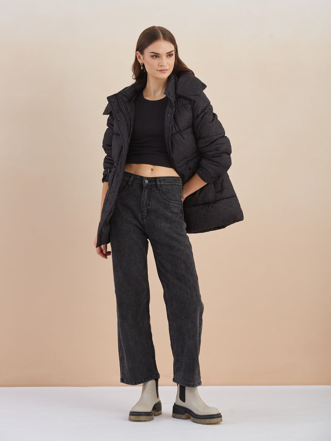Latin Quarters Women Black Textured Detachable Hooded Full Sleeve Casual Puffer Jacket