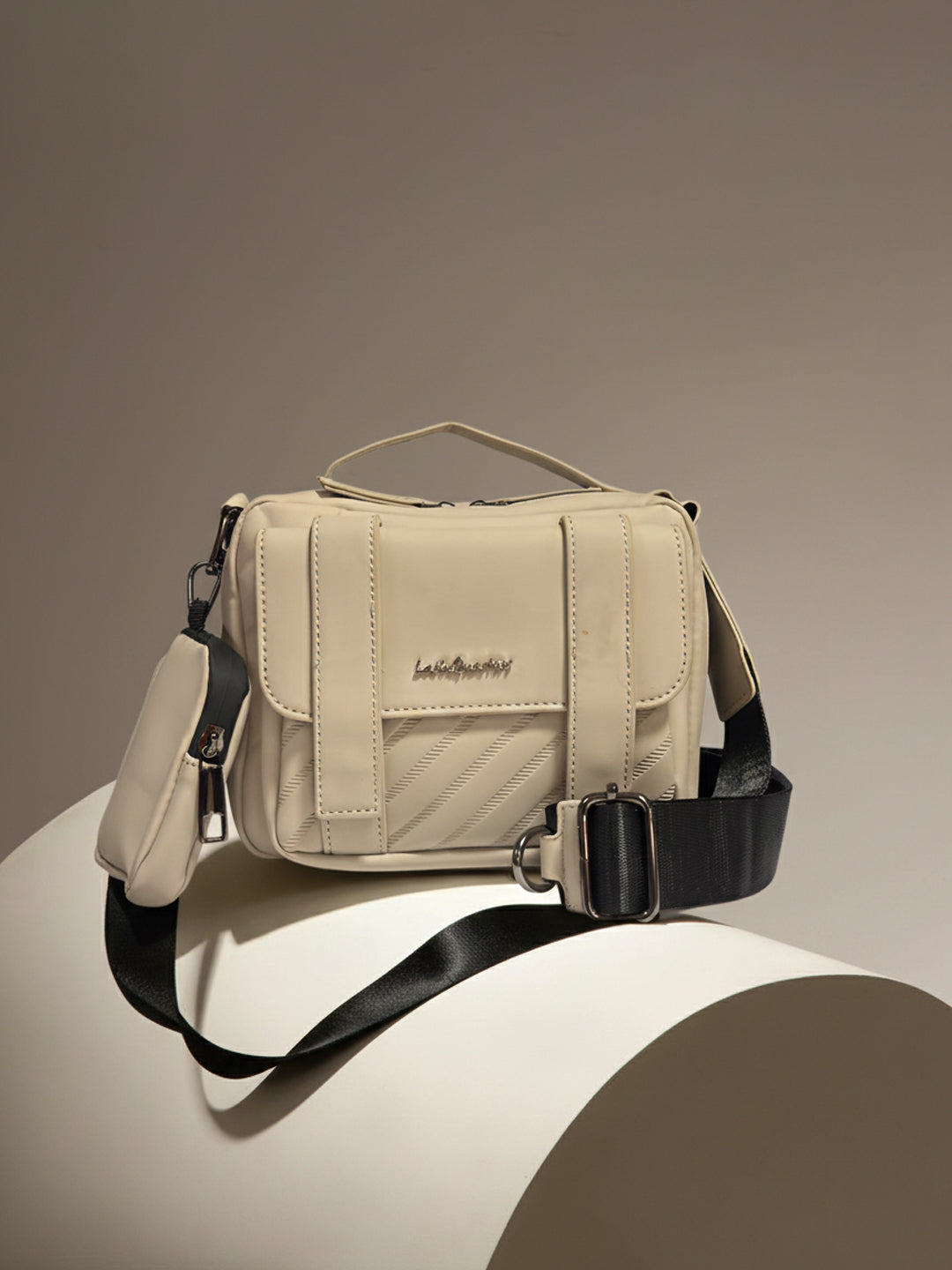 Latin Quarters Women's Off White Quilted Crossbody Bag with Pouch