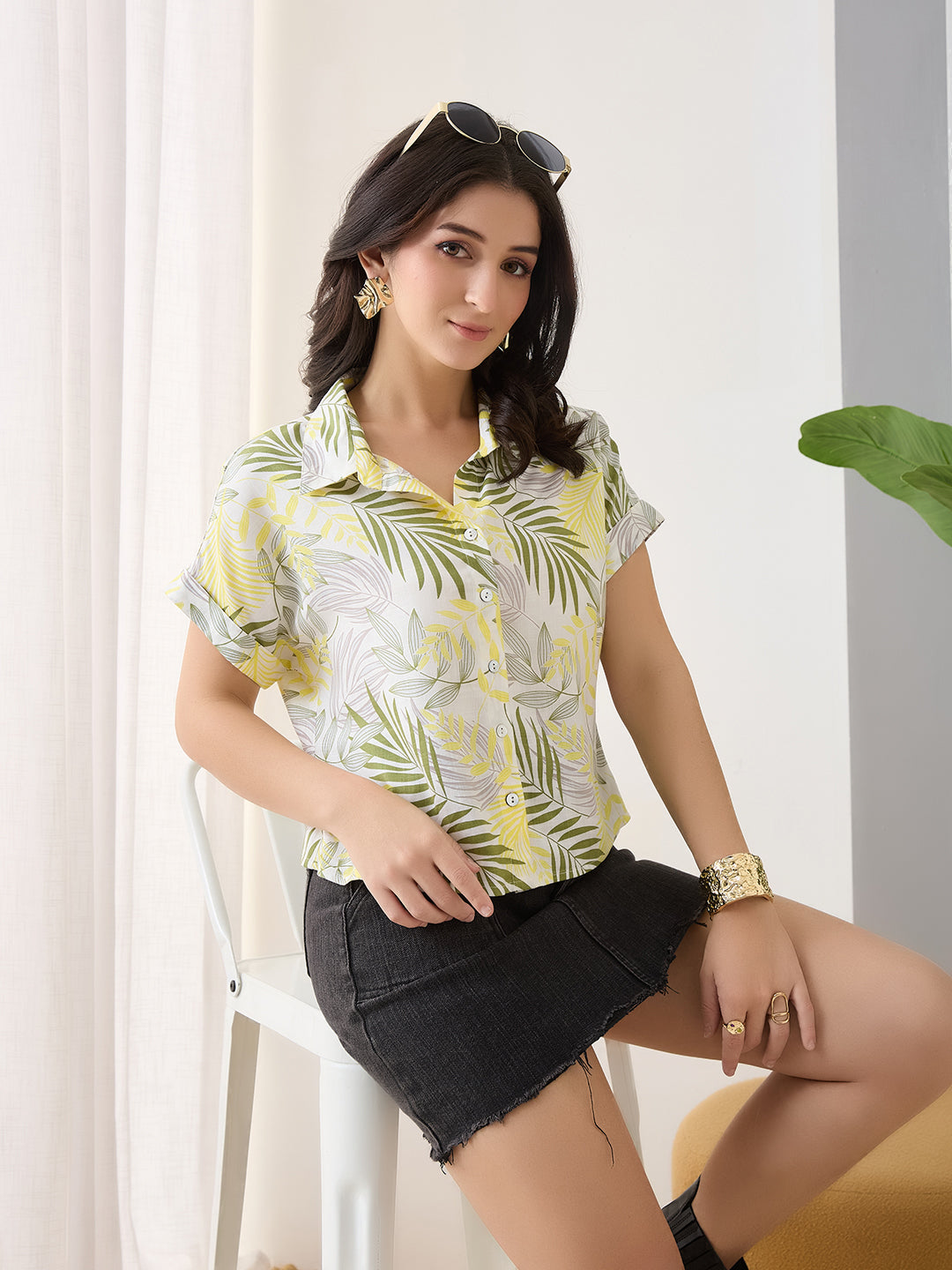 Latin Quarters Women Green Printed Cap Sleeves Casual Shirt