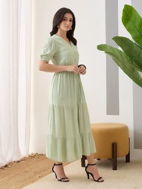 Latin Quarters Women Green Solid Half Sleeves V-Neck Midi Casual Dress