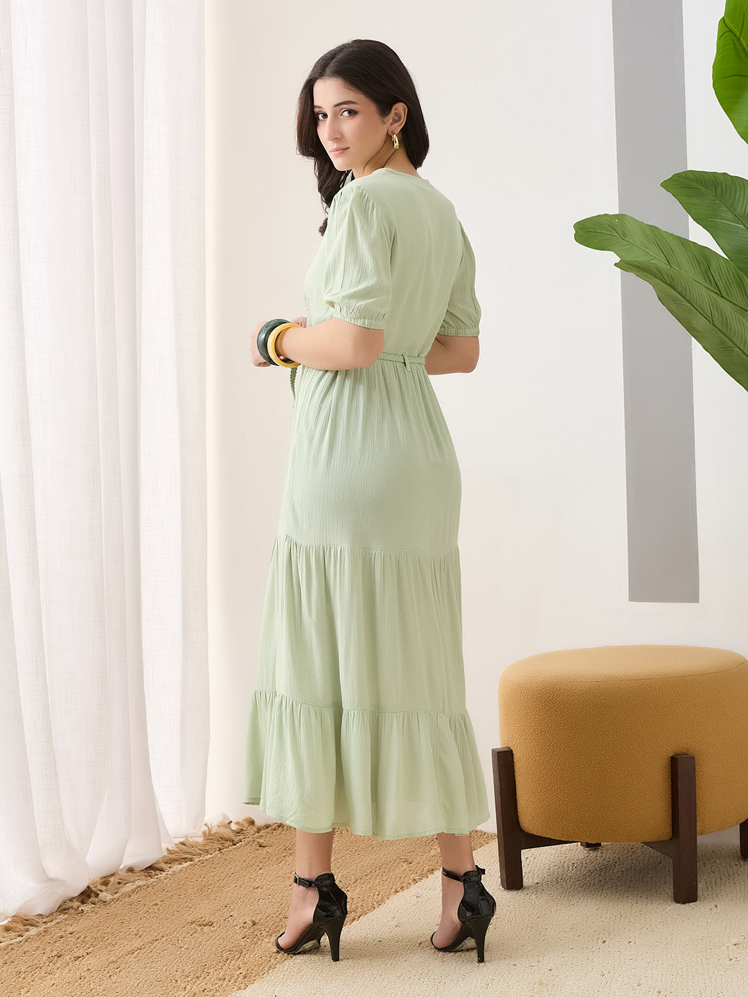Latin Quarters Women Green Solid Half Sleeves V-Neck Midi Casual Dress