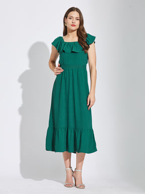 Latin Quarters Women Green Square Neck Cap Sleeves Solid A-Line Dress For Casual Wear