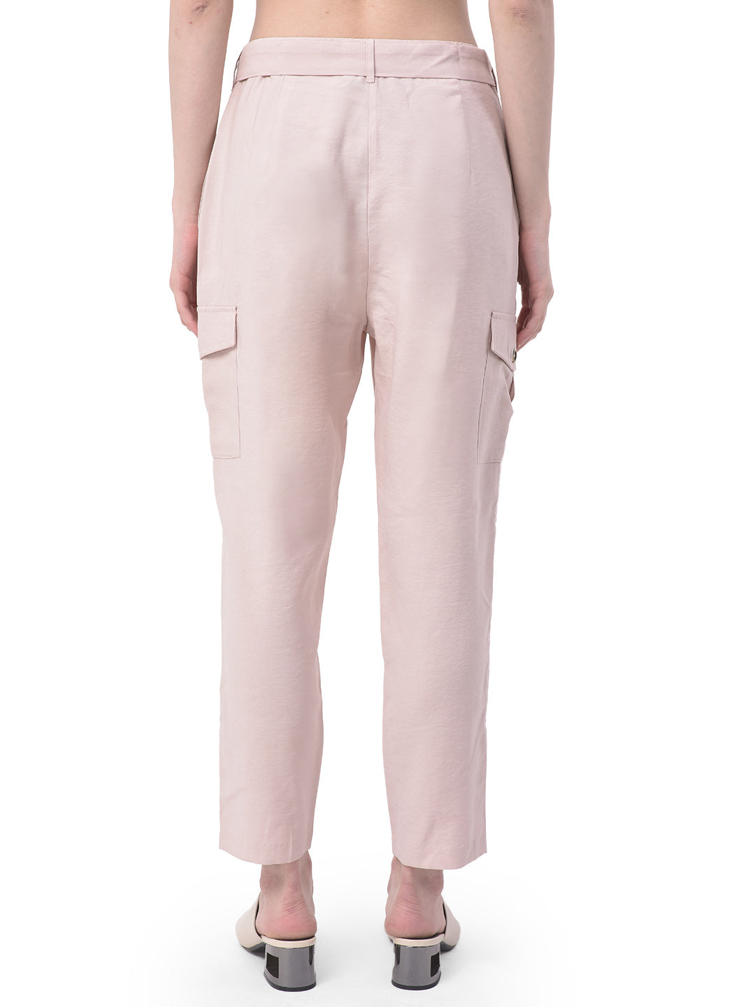 Beige Straight Pant With Pokcet