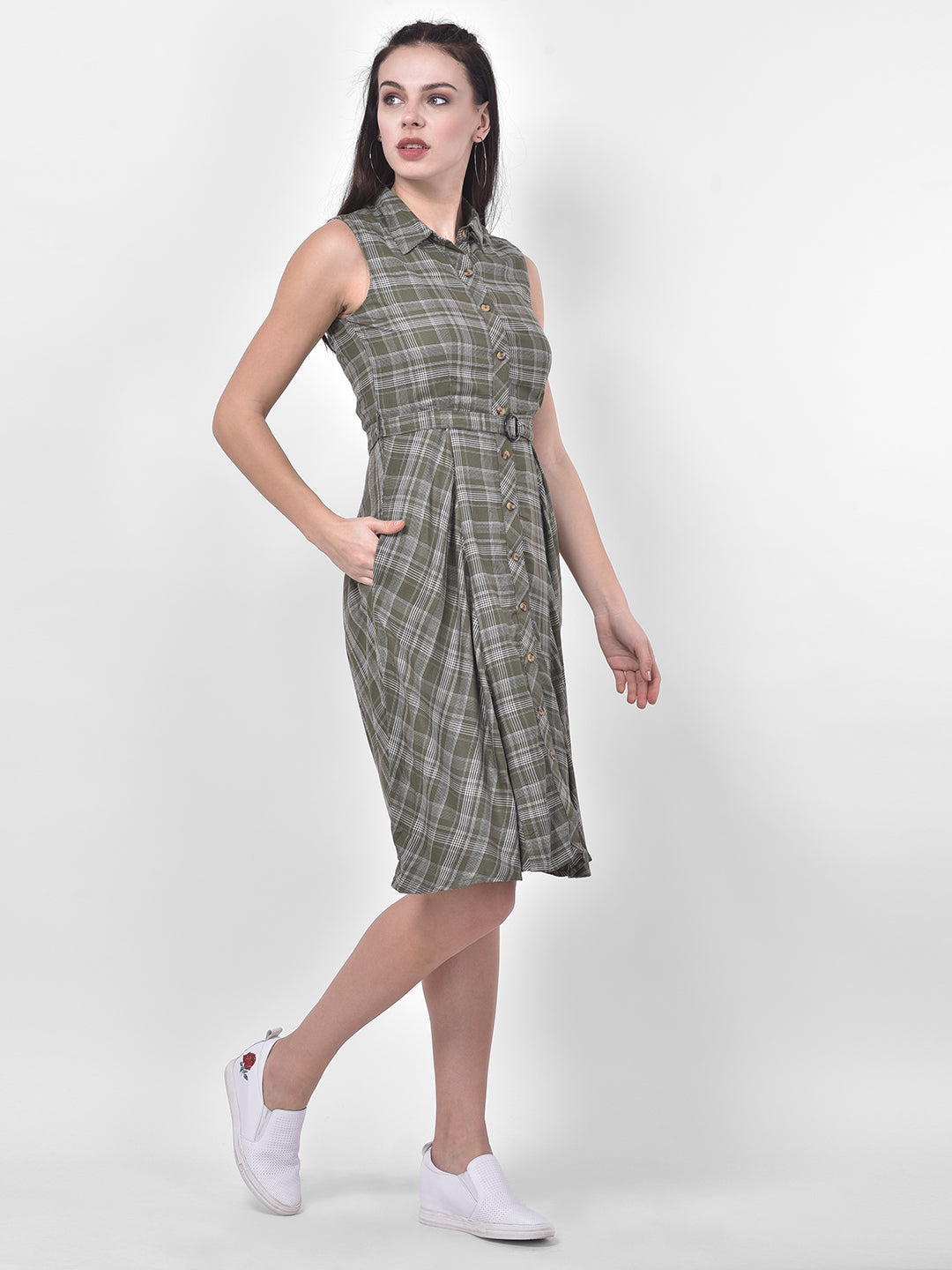 Casual Red WOMEN CHECKED PRINT V-NECK MAXI DRESS at Rs 999/piece in Noida