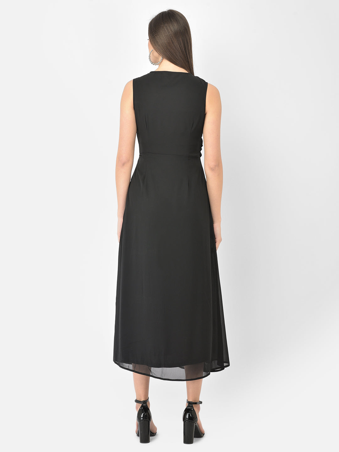 Black Solid Sleeveless Maxi Dress
