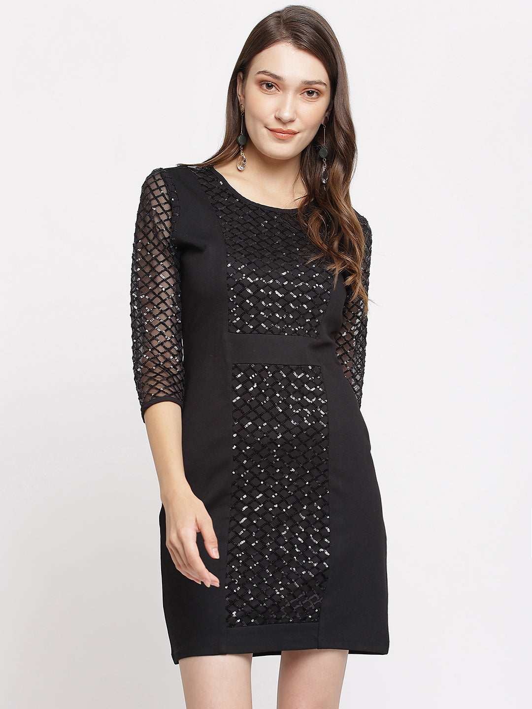 Black Solid Dress With 3/4 Sleeve