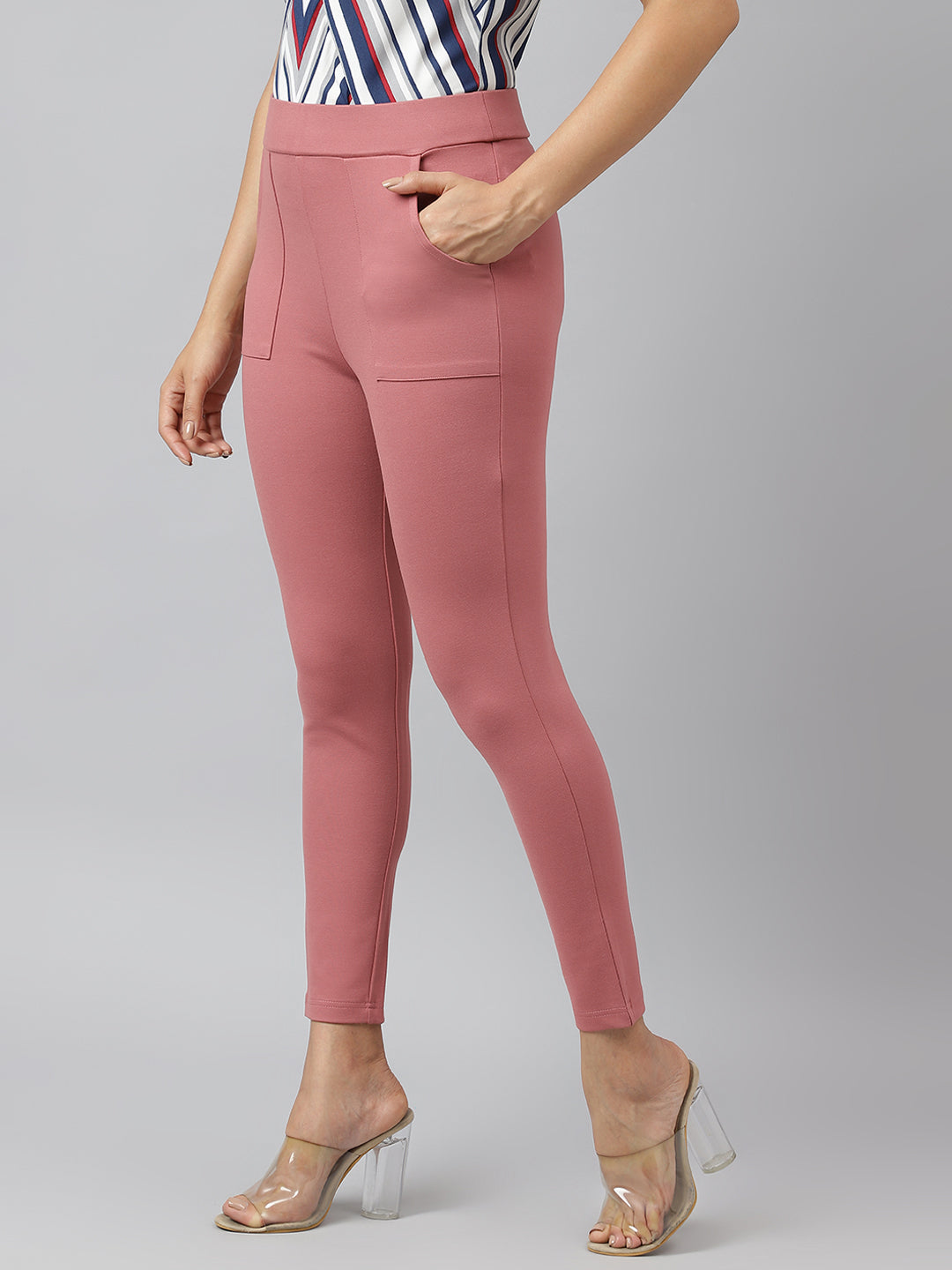 Pink Solid Ankle Length Jegging With Pocket